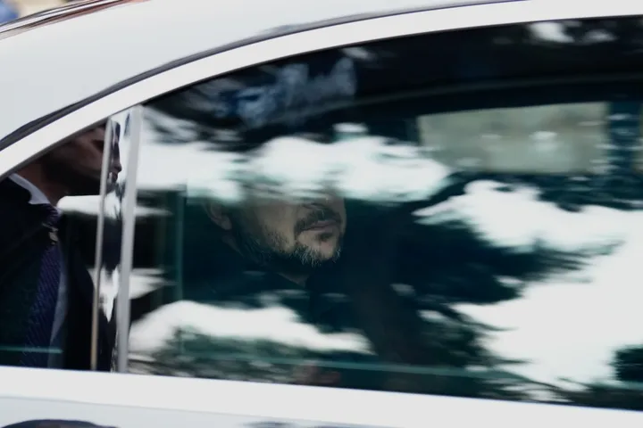 Selenskyj: Ukraine bereit für Waffenruhe über orthodoxe Ostertage