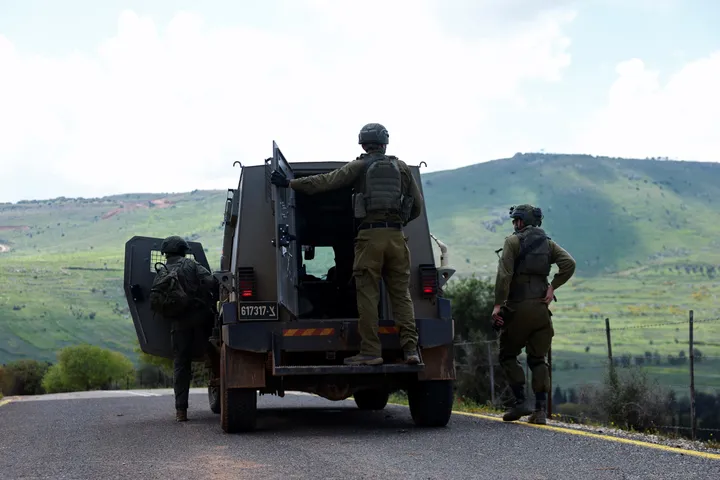 "بموافقة بيروت".. إعلام عبري يدعي اقتراح خطة إسرائيلية لوجود عسكري في لبنان