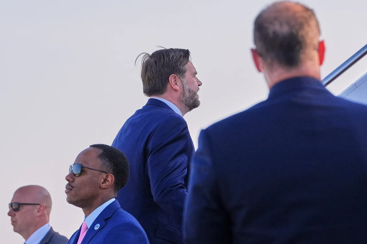 Vance zu Iran-Friedensgesprächen nach Pakistan aufgebrochen