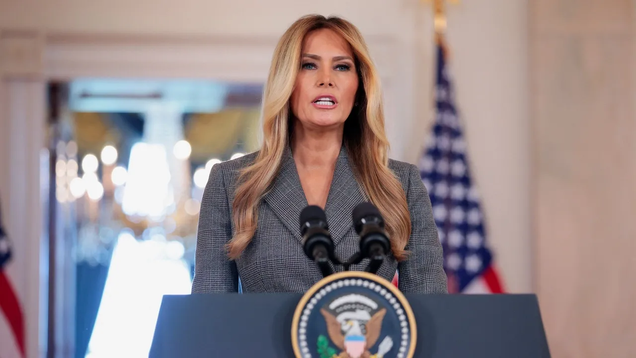 Melania Trump diz que nunca teve ligações com o pedófilo condenado Jeffrey Epstein