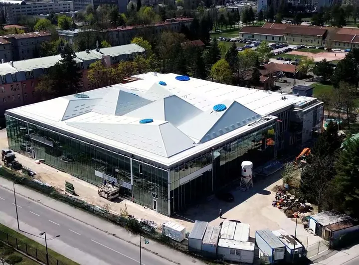 Izgradnja biblioteke UNSA ulazi u završnu fazu unutrašnjeg uređenja, investicija u znanje