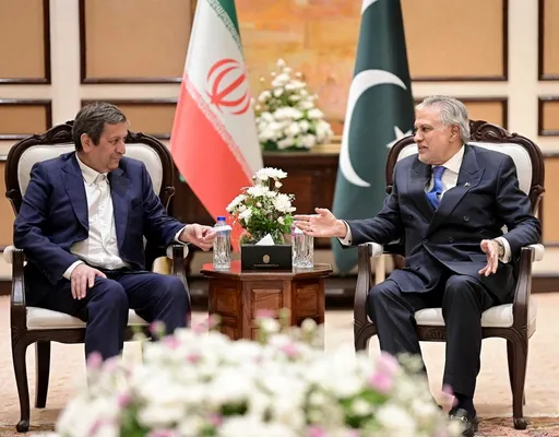 ایران له امریکا سره د خبرو اترو لپاره پاکستان ته د کوم پلاوي لېږل رد کړل
