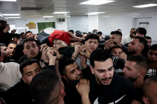 استشهاد فلسطيني برصاص مستوطنين إسرائيليين في رام الله وسط الضفة الغربية