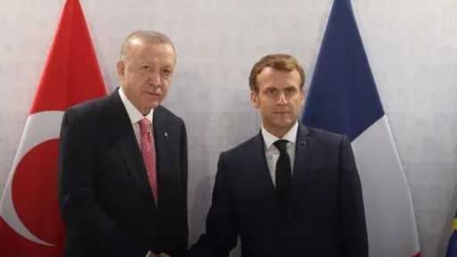 Erdogan et Macron discutent du cessez-le-feu en Iran, de Gaza et des relations bilatérales