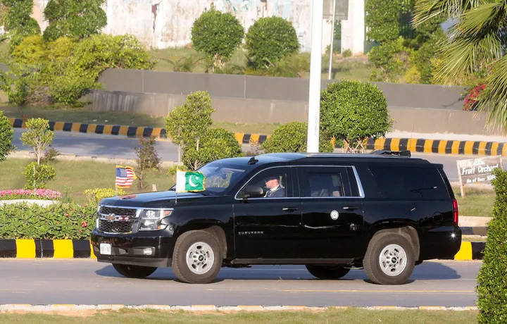 Delegacionet Iran-ShBA largohen nga Islamabadi pas dështimit të negociatave