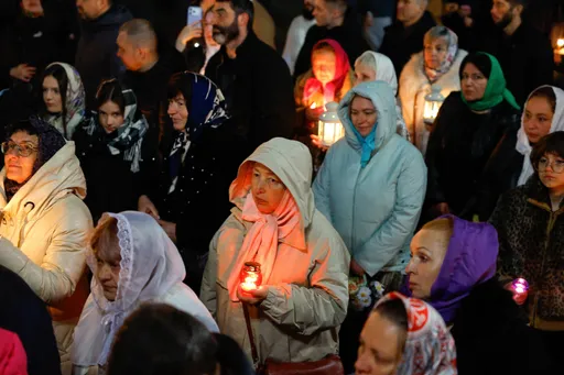 Guerre en Ukraine: Kiev rapporte 2.299 violations à la trêve pascale