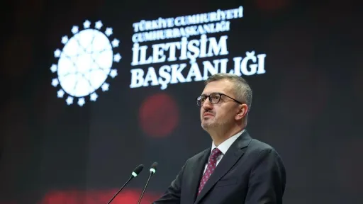 Törkiyä, ilbaşı Ärdoğannı nişan itep alğan belderüläre öçen, Netanyaxunı ğayepläde