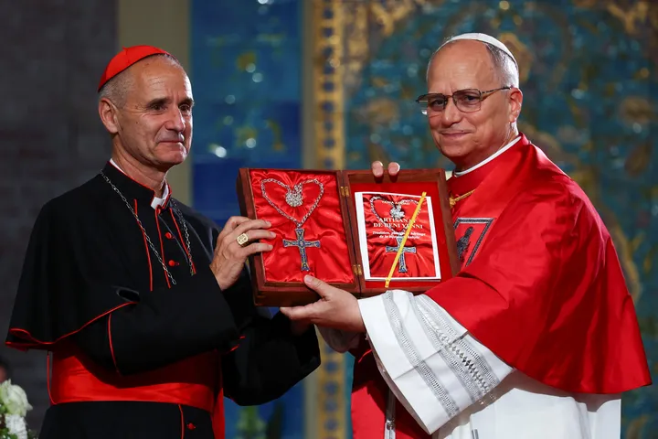 Paus Leo XIV begint Afrikaanse rondreis in Algerije te midden van vete met Trump