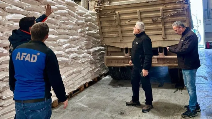 Türkiye delivers 36 tonnes of food aid to displaced people in Nigeria