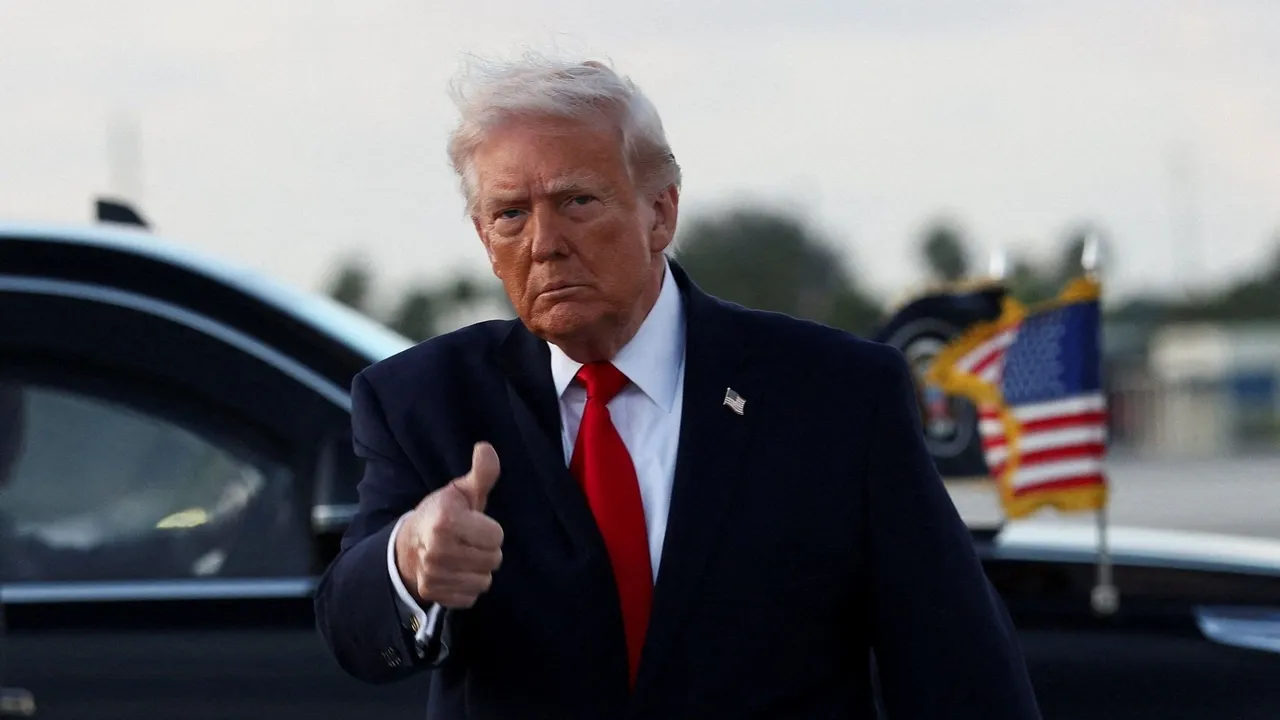 Trump ordena bloqueio naval dos EUA no Estreito de Ormuz