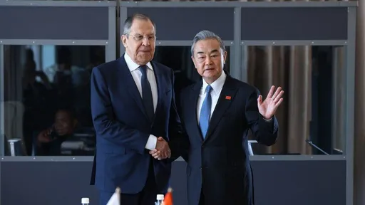 Kryediplomati rus: Lojëra të rrezikshme po zhvillohen lidhur me Tajvanin dhe Detin e Kinës Jugore