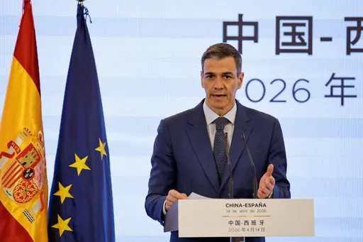 اسپانیا نږدې ۵۰۰،۰۰۰ بې اسناده کډوالو ته د قانوني کېدو لاره هواروي