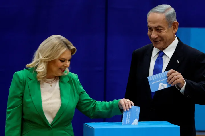 דרישת נתניהו למקומות שמורים בליכוד מעוררת סערה פנימית