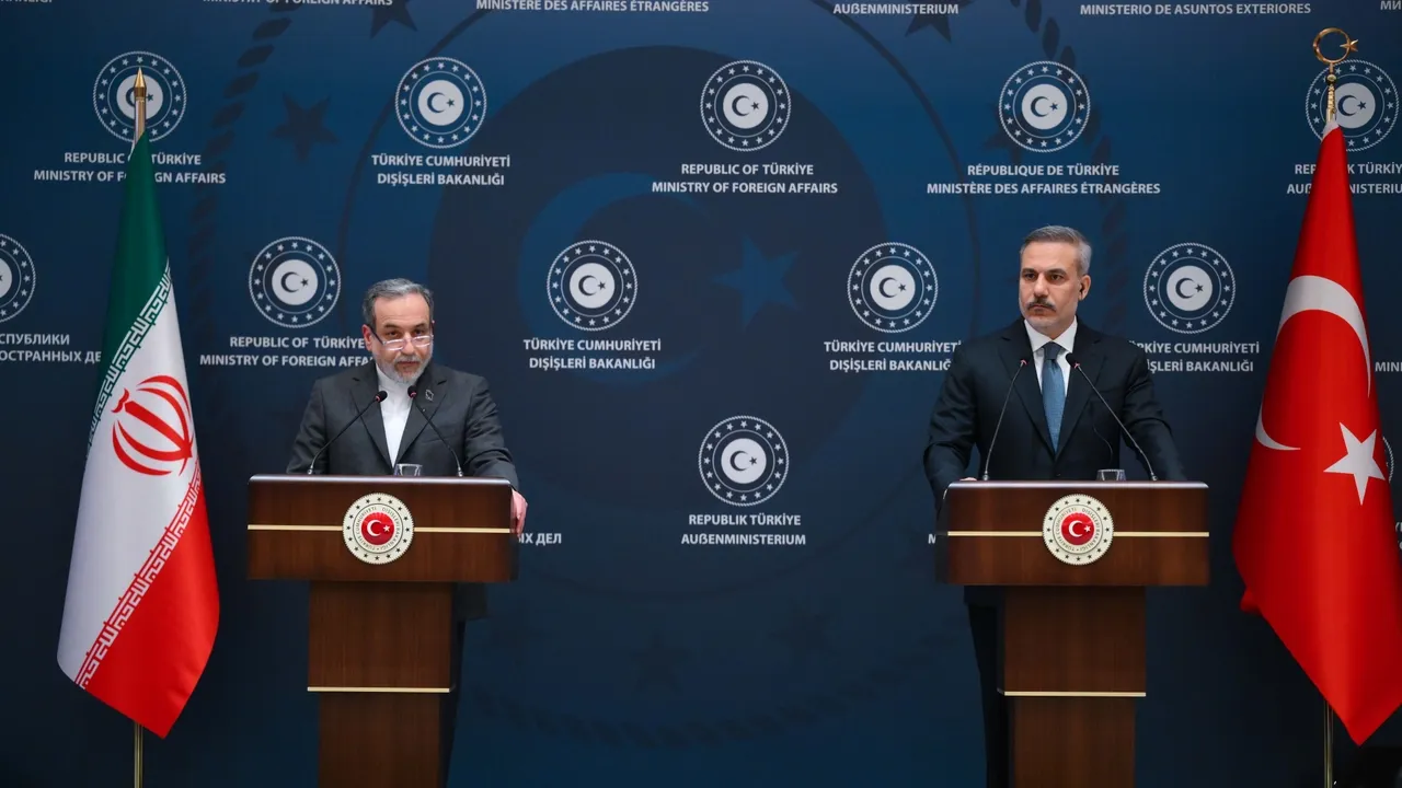 Fidan, Araghchi discuss latest in Tehran, Washington talks