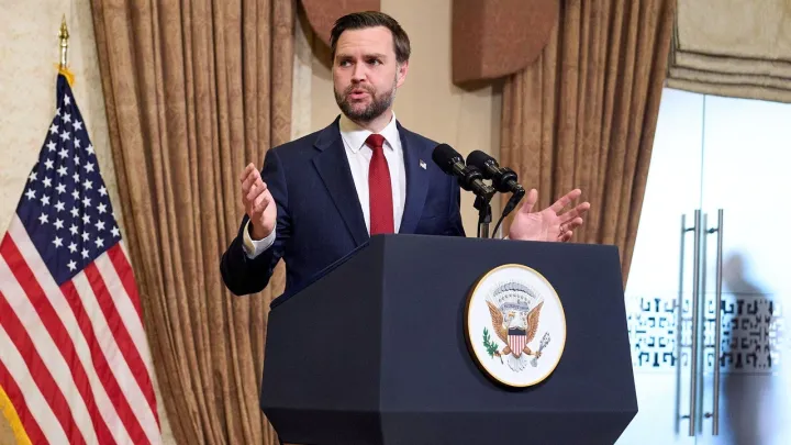 As conversações com o Irão no Paquistão fizeram “muitos progressos”, diz Vance