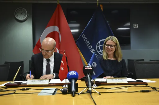 Türkiye, marrëveshje me Bankën Botërore për financimin e projektit të kalimit hekurudhor në Istanbul