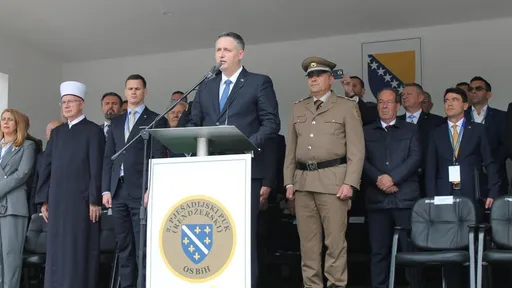 Bećirović: Armija RBiH spasila državu, OSBiH garant budućnosti