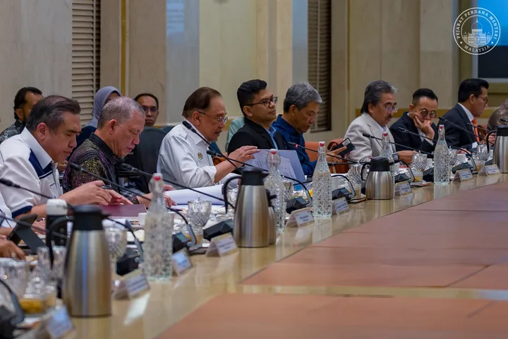 Bantuan BUDI Diesel dinaikkan RM400, insentif pesawah kini RM300 sehektar