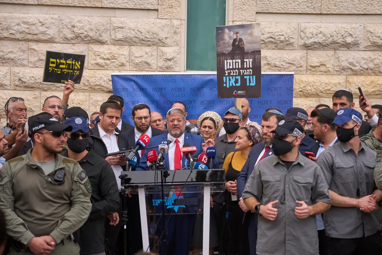 בג"ץ דן בעתירה המבקשת להדיח את השר הימני-קיצוני בן-גביר