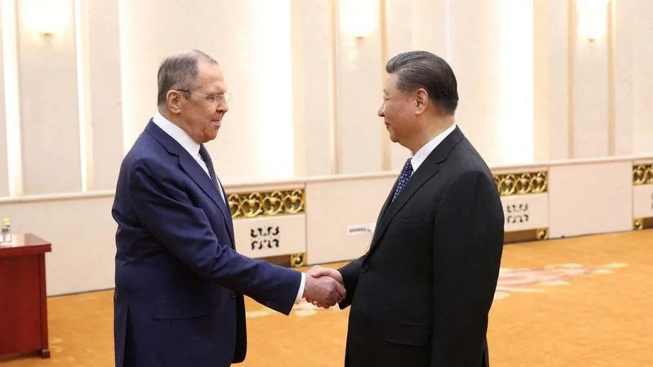 Xi, da China, encontra-se com o Ministro dos Negócios Estrangeiros russo Lavrov em Pequim