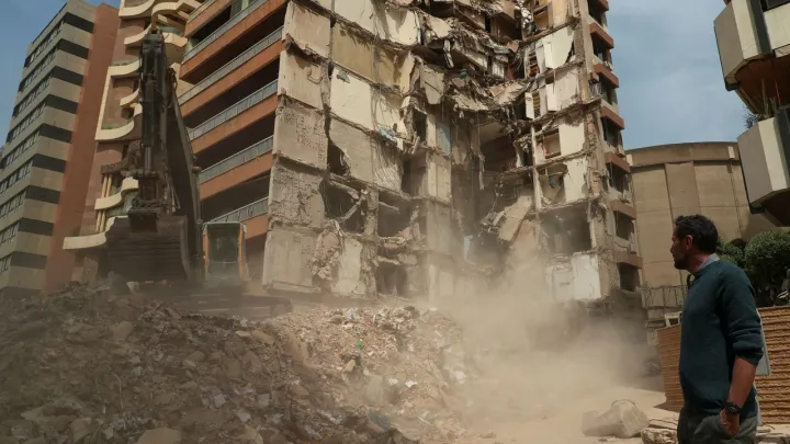 غداة محادثات واشنطن.. إسرائيل تقتل العشرات في لبنان و"الكابينت" يبحث طلباً أمريكياً لوقف النار