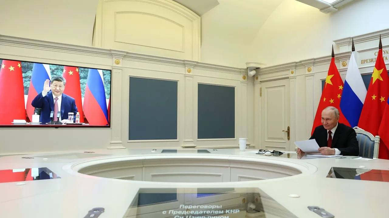 Putin Qıtayğa säfär yasayaçaq: Mäskäw belän Pekin mönäsäbätlären nığıta