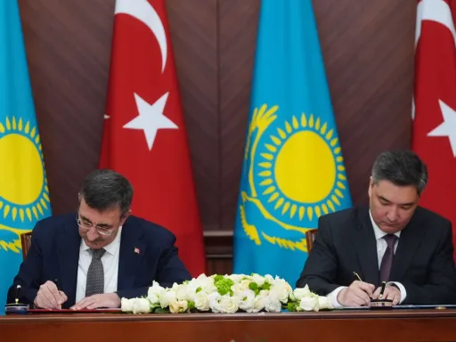 ترکیه و قزاقستان در مسیر افزایش تجارت به ۱۵ میلیارد دلار
