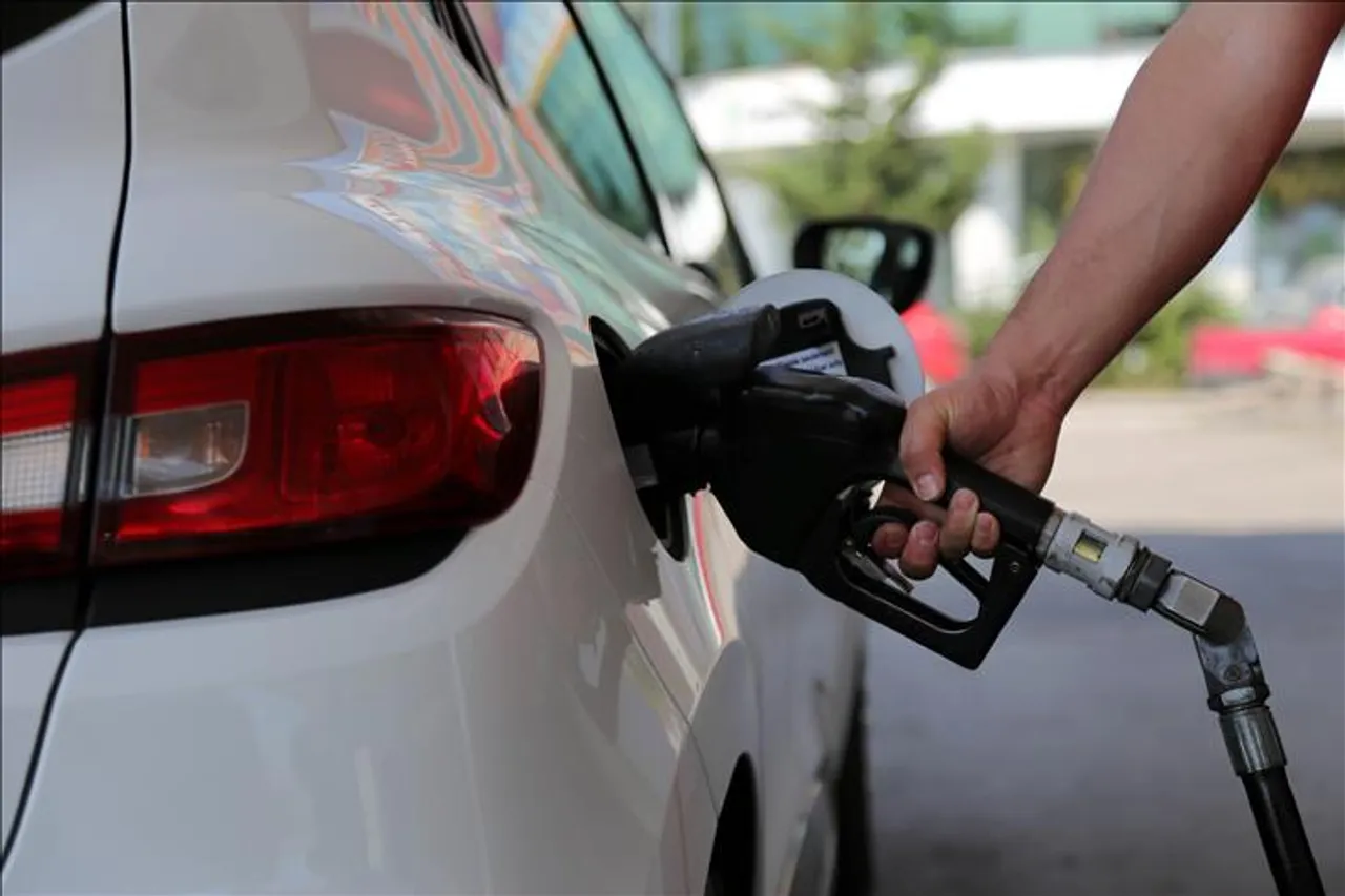 Maqedonia e Veriut zgjat gjendjen e krizës deri më 20 korrik për furnizimin me naftë