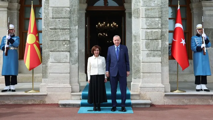 Erdogan se u Istanbulu sastao sa predsjednicom Sjeverne Makedonije