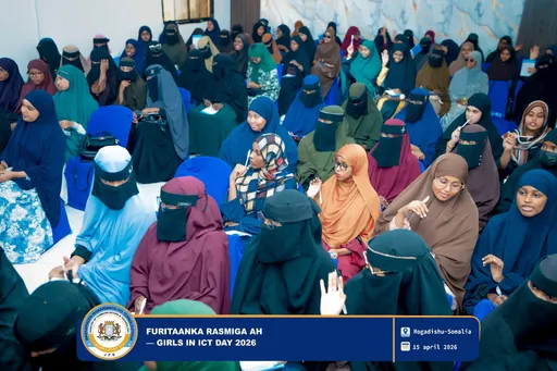 Tababar ku saabsan doorka gabdhaha ee Garaad Gacmeedka (AI) oo ka furmay Muqdisho