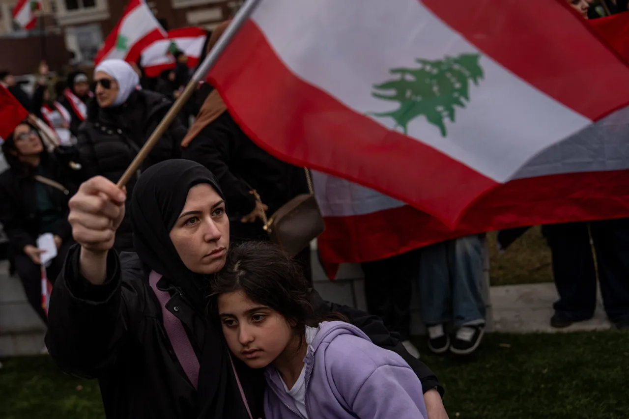 Líbano denuncia ataques de Israel pese a tregua, mientras Netanyahu dice que sus tropas permanecerán