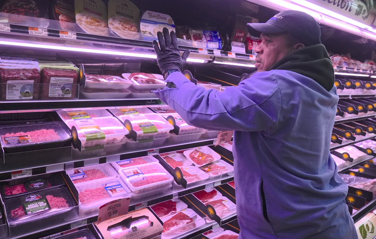 Студија: Повеќе месо помал ризик од деменција кај одредена група луѓе?