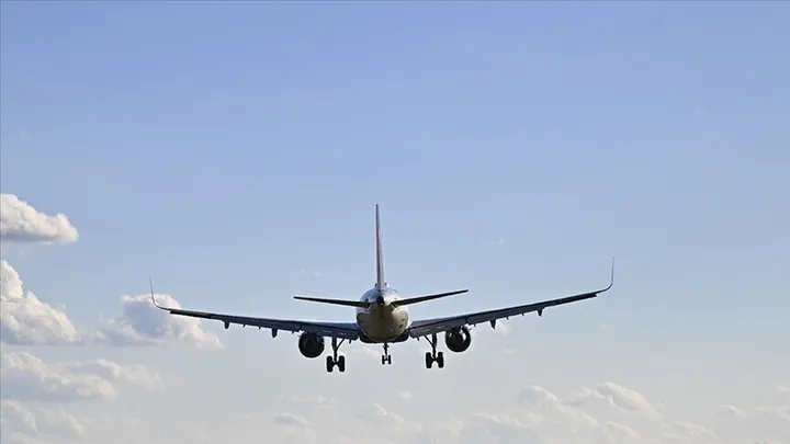 EU se ne suočava s nestašicom goriva, priprema se za moguće poremećaje u snabdijevanju avionskim gorivom