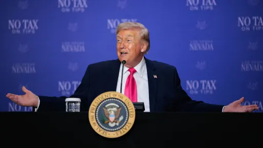 ترامپ: در صورت حصول توافق با ایران، ممکن است شخصاً به اسلام‌آباد بروم