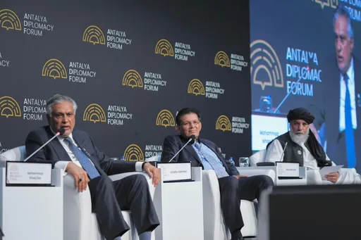 अंताल्या मंच पर दक्षिण एशियाई नेताओं ने क्षेत्रीय सहयोग की कमी पर बातचीत करी