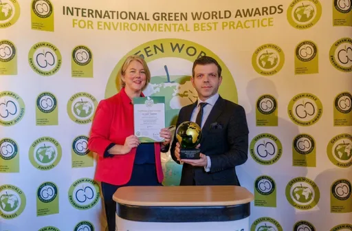 مشروع "صفر نفايات" برعاية أمينة أردوغان ينال جائزة "بطل العالم الأخضر"