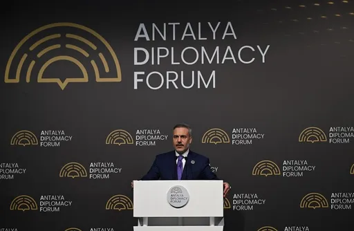 Фидан: Туркије ја проширува својата дипломатска улога