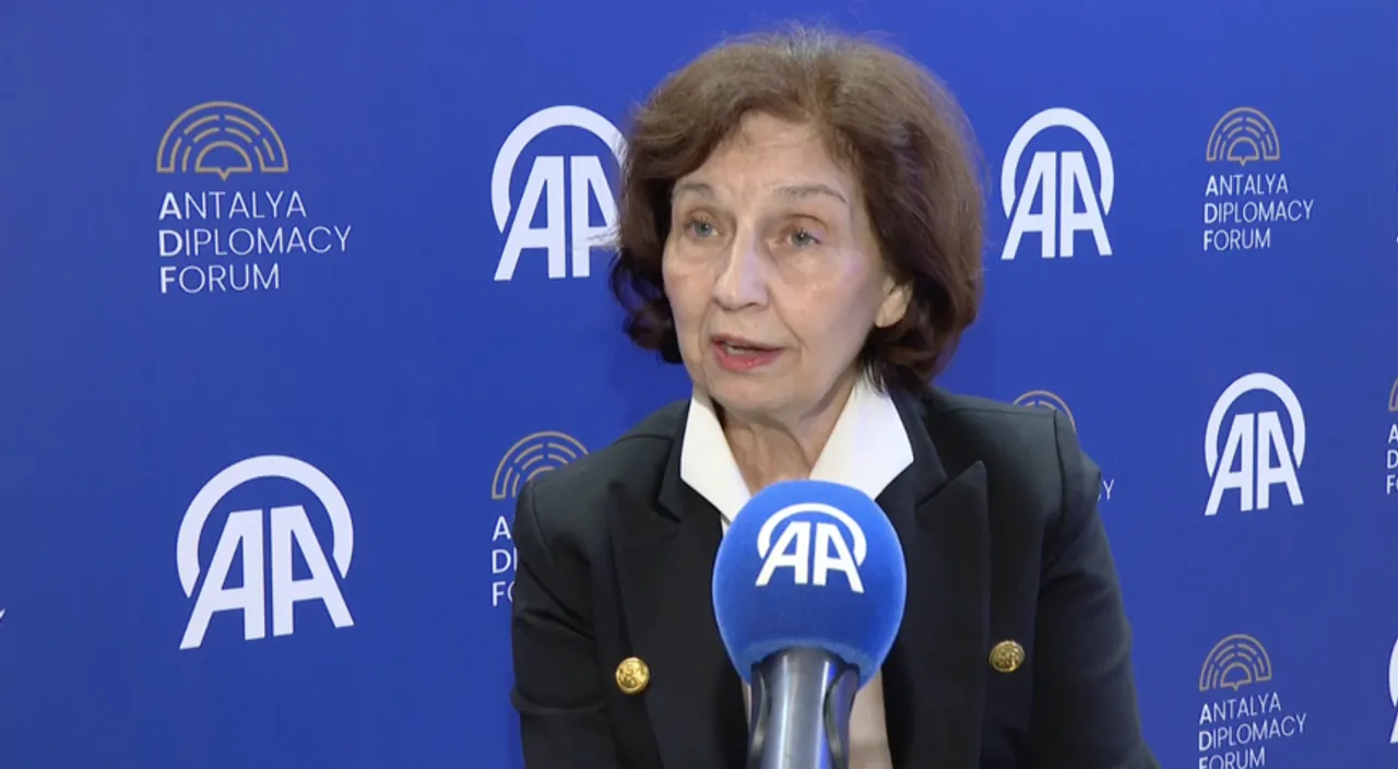 Сиљановска-Давкова: Процесот на пристапување кон ЕУ „маратон полн со пречки кон Брисел“