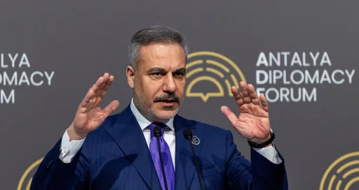 فيدان: إسرائيل مستمرة في سياستها تجاه غزة ولا أحد يرغب باستئناف الحرب على إيران