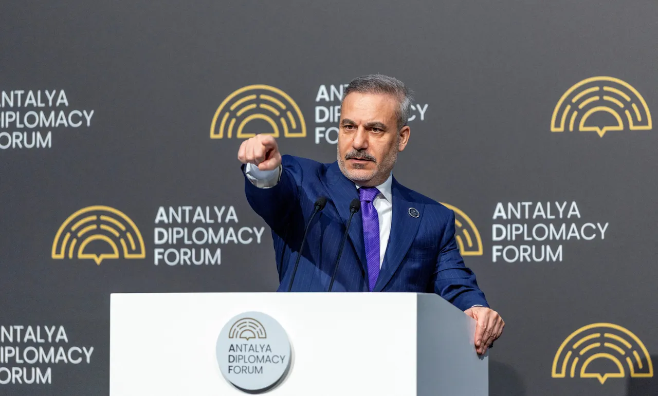 Министр Фидан: израильский экспансионизм стал глобальной угрозой безопасности