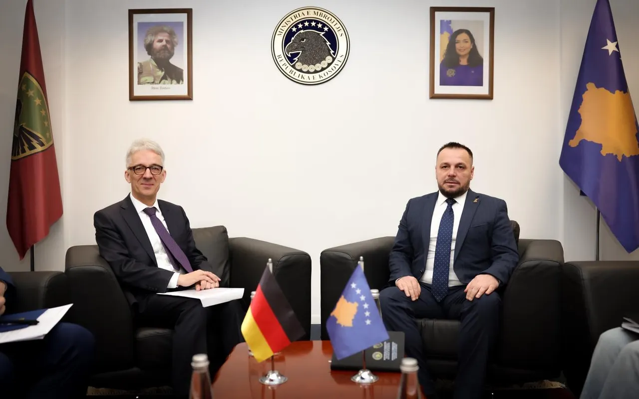 Kosova pranon donacion në vlerë prej tre milionë eurosh nga Ministria e Mbrojtjes e Gjermanisë