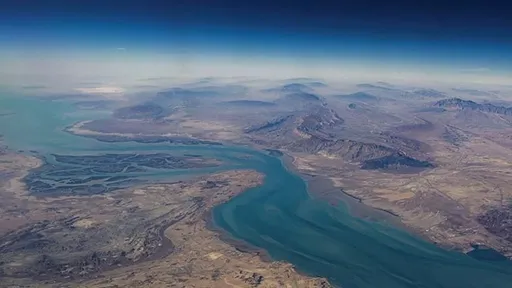 Iran: Hormuz ostaje otvoren za svijet, ali zatvoren za neprijatelje iranskog naroda