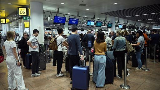 Ngadalësohet kontrolli në aeroportin e Brukselit për shkak të sistemit të ri të hyrje daljes në BE