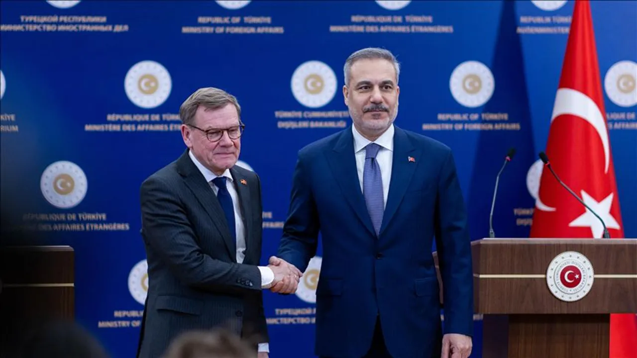 Kryediplomati turk dhe ai gjerman diskutojnë për përpjekjet për ta ndalur luftën në Lindjen e Mesme