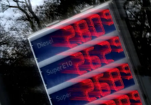 Srbija pustila dodatnih 30.000 tona dizela iz rezervi