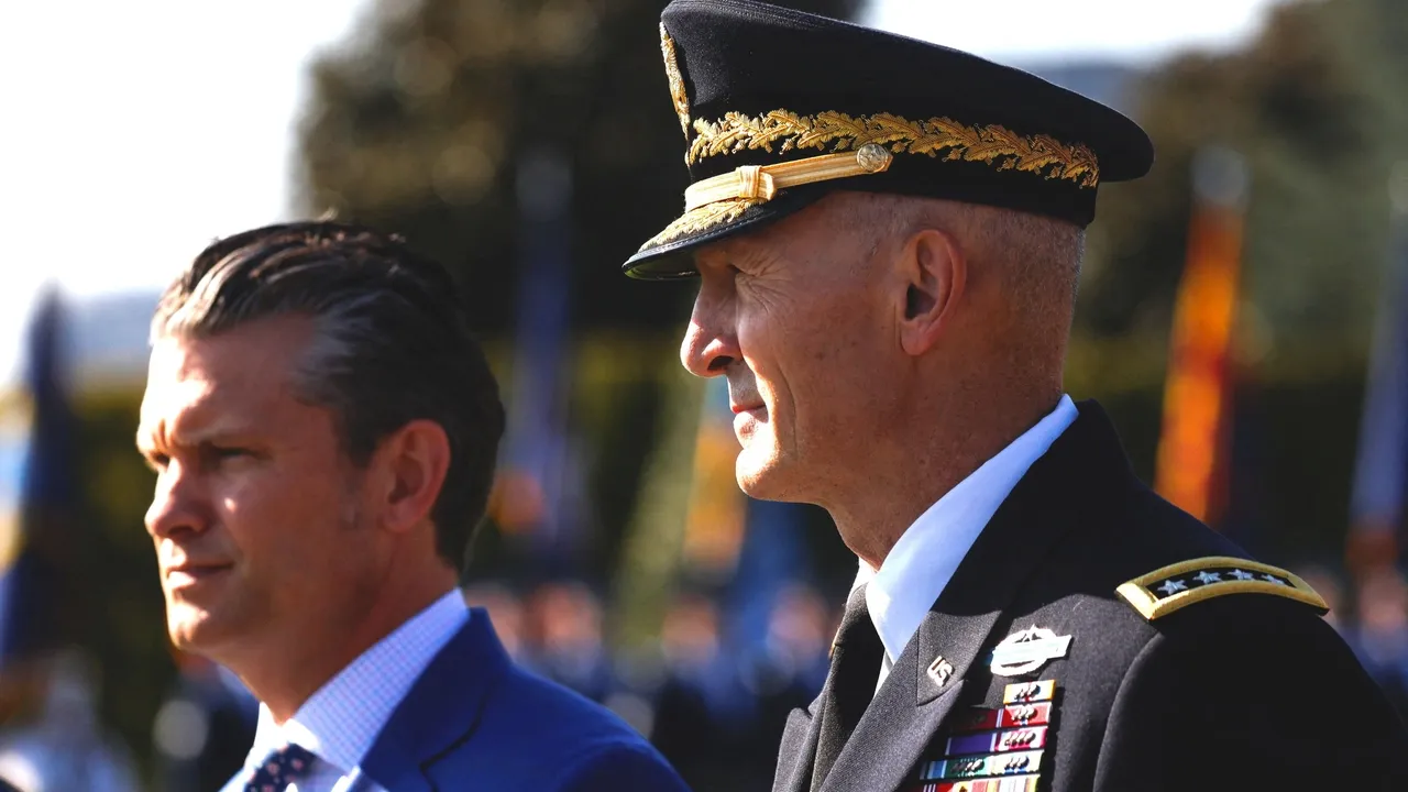 البنتاغون يعلن رحيل رئيس أركان الجيش.. وإعلام أمريكي يتحدث عن رغبة في "تنفيذ رؤية ترمب"