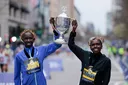 Korir wa Kenya alivunja rekodi ya Boston Marathon wakati Mkenya mwenzake aishinda mbio za wanawake