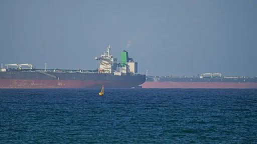 Plovidba kroz Hormuški moreuz i dalje ograničena, tek 15 brodova prošlo zbog američke blokade