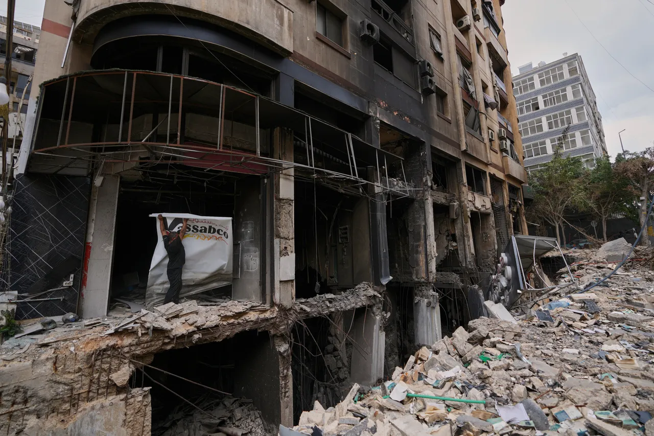 以色列士兵损毁耶稣雕像引发众怒