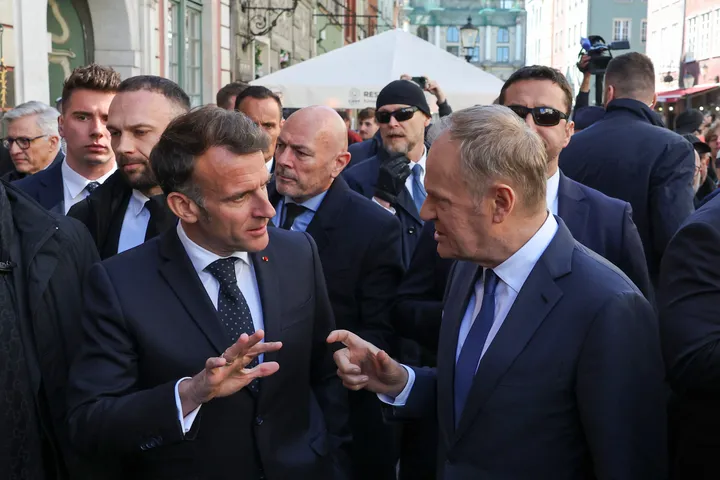 Francuski predsjednik Macron sastaje se s poljskim premijerom, ne i predsjednikom, produbljujući razdor u Varšavi